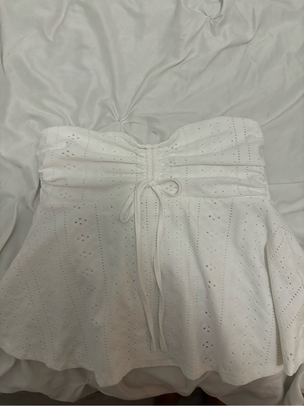 SHEIN White Eyelet Strapless Tank Top